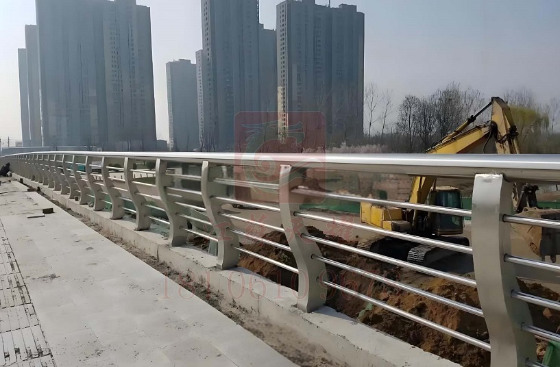 贈(zèng)送安裝-贈(zèng)送運(yùn)輸-不銹鋼景觀(guān)護(hù)欄